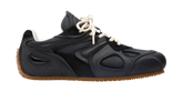 Slow Runner - Black/Gum