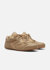 Slow Runner - Tan/Gum