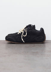 Slow Runner - Black/Dark Gum