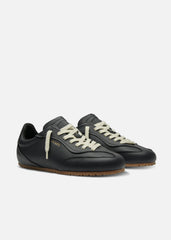 Daze Runner - Black/Gum