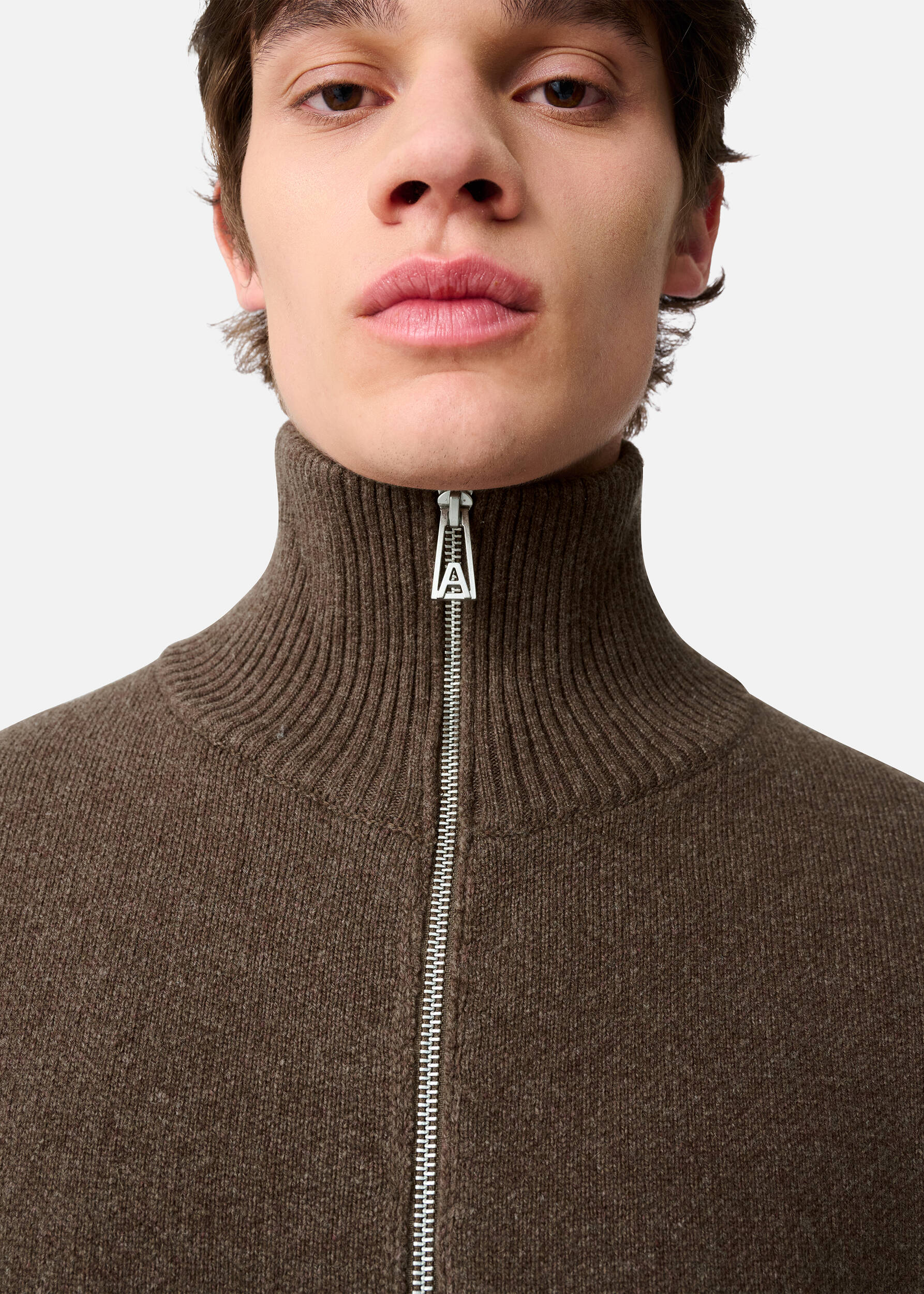 Core Zip-Up Sweater - Dark Brown