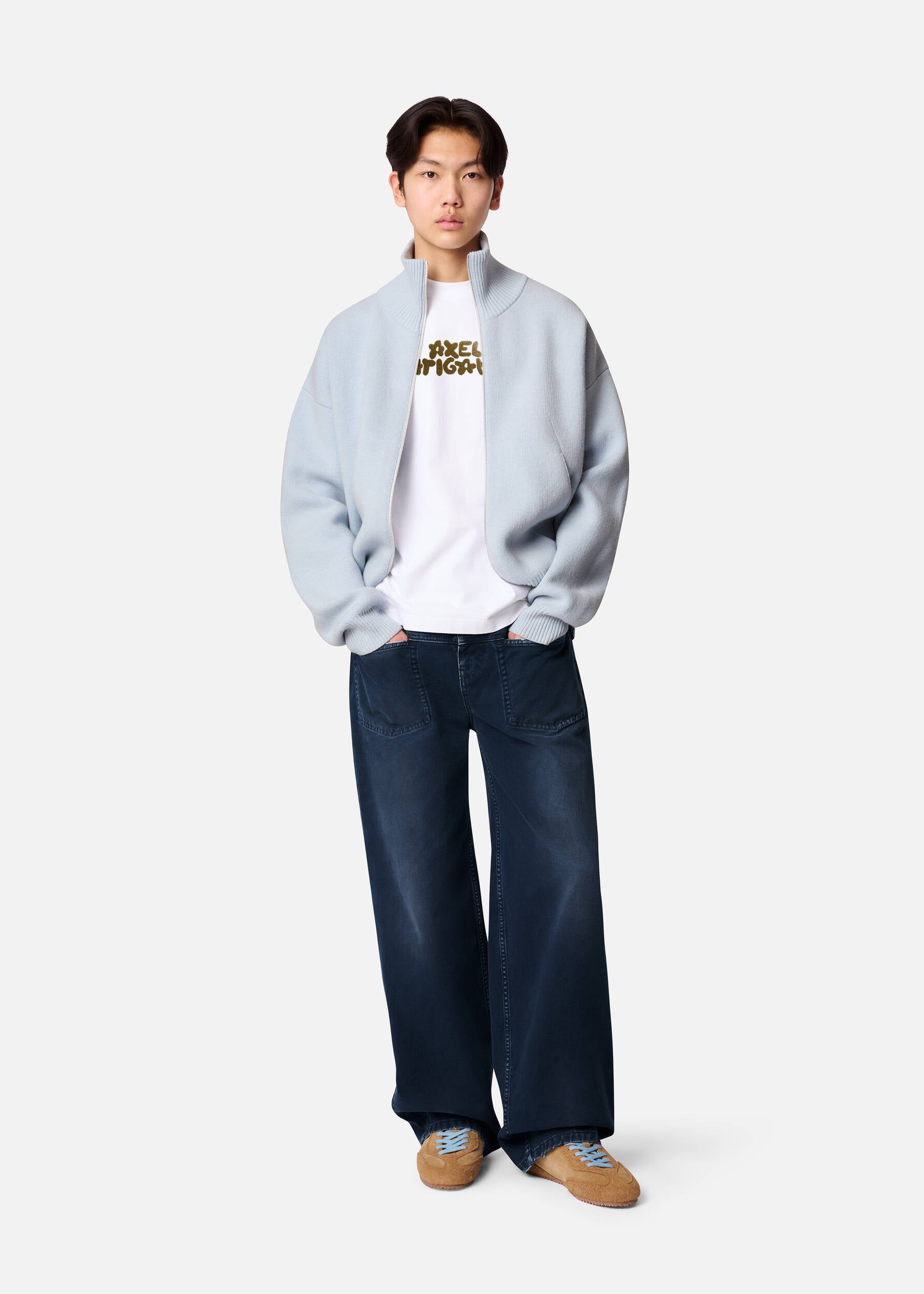 Core Zip-Up Sweater - Light Blue