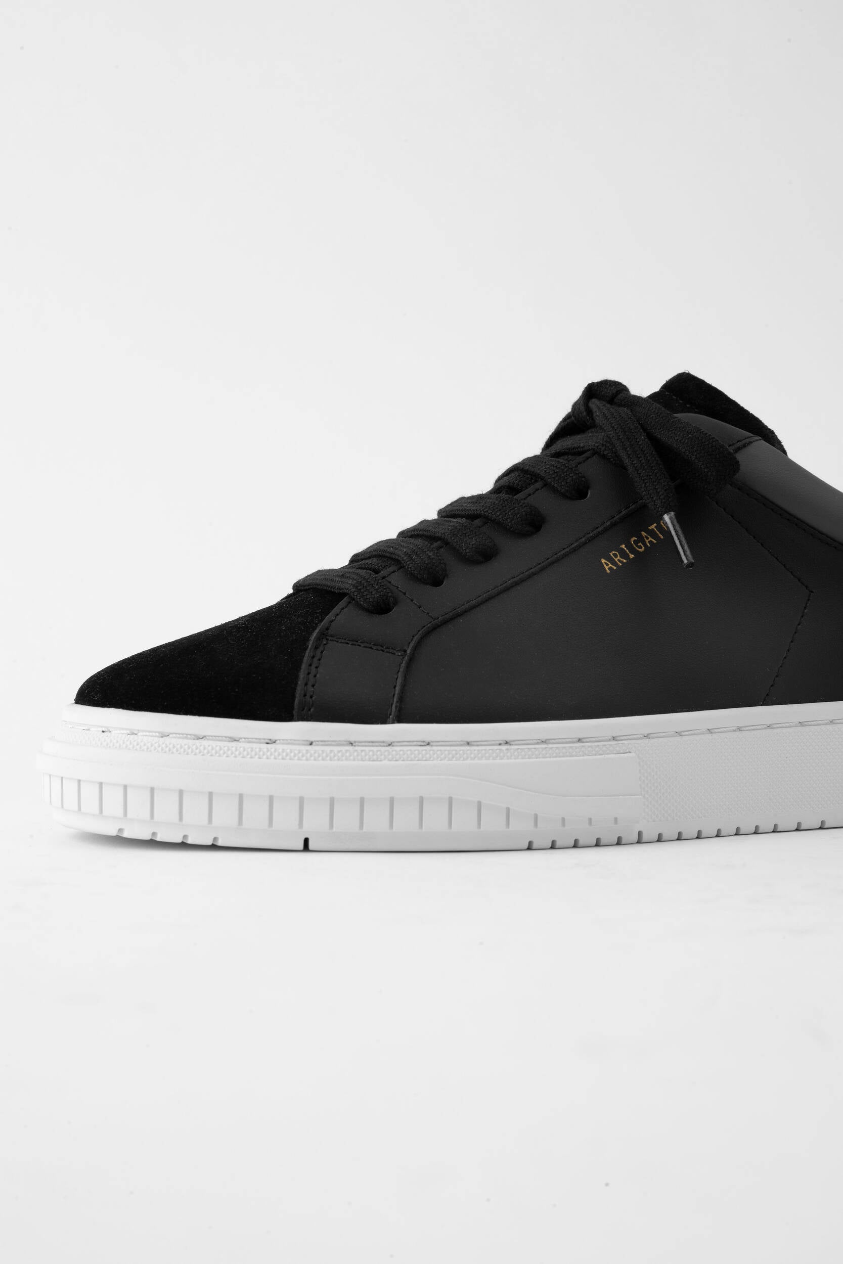Atlas Sneaker - Black/White