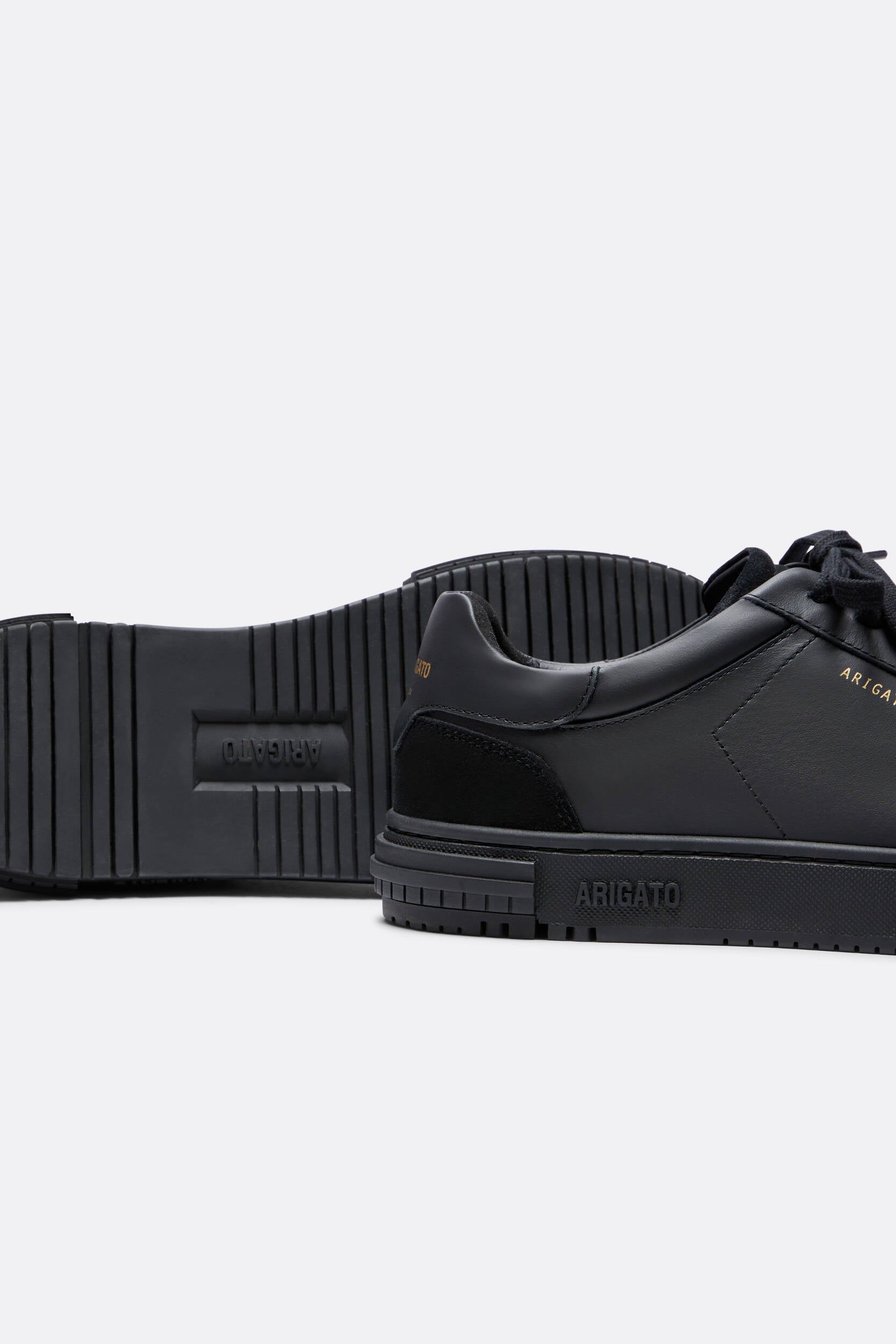 Atlas Sneaker - Black/Black