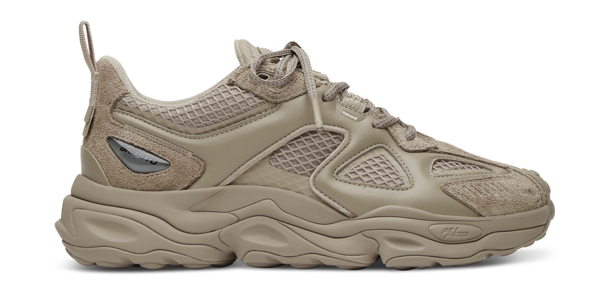 Satellite Runner - Dark Beige/Dark Beige