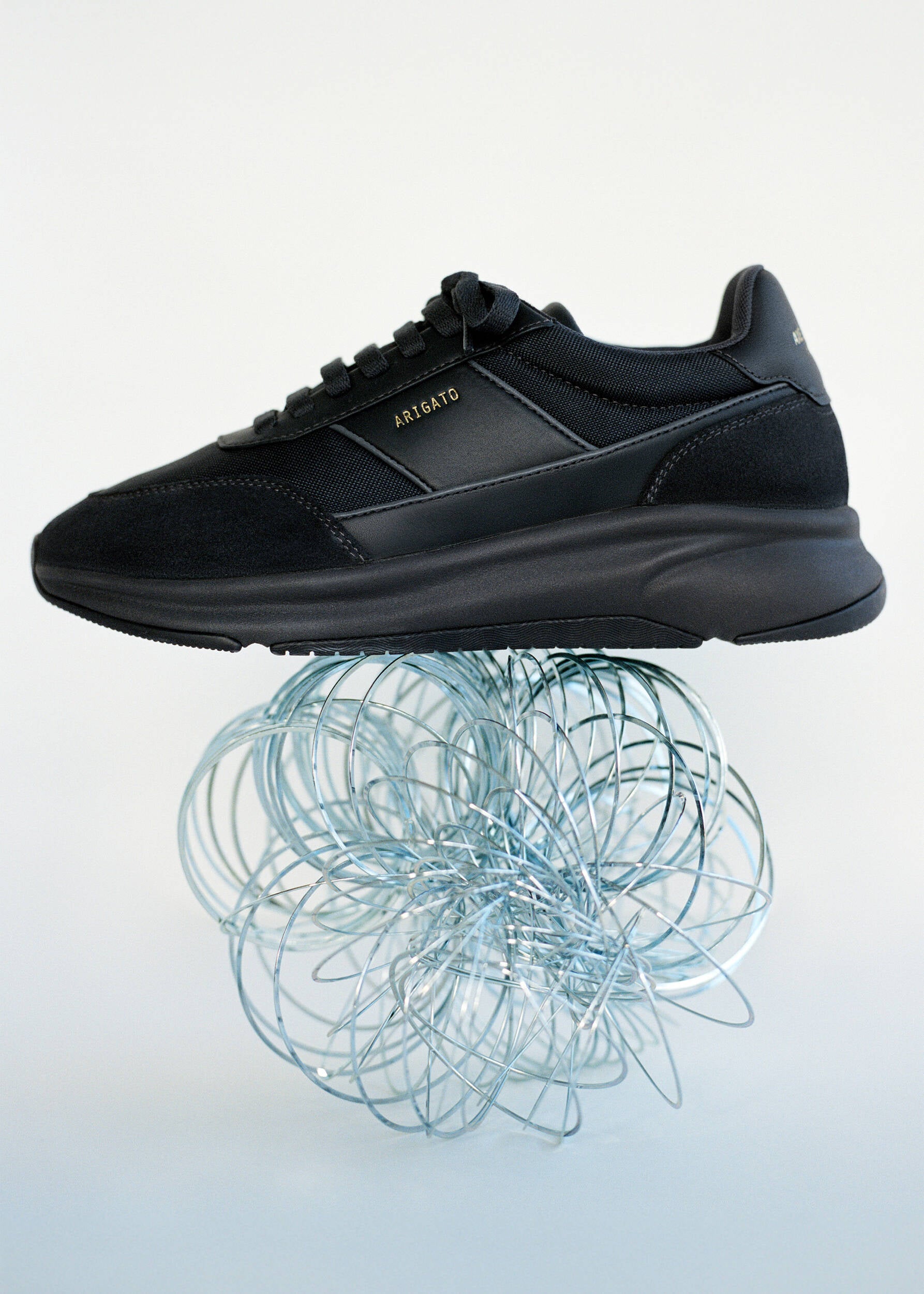 Genesis Neo Runner - Off Black/Off Black