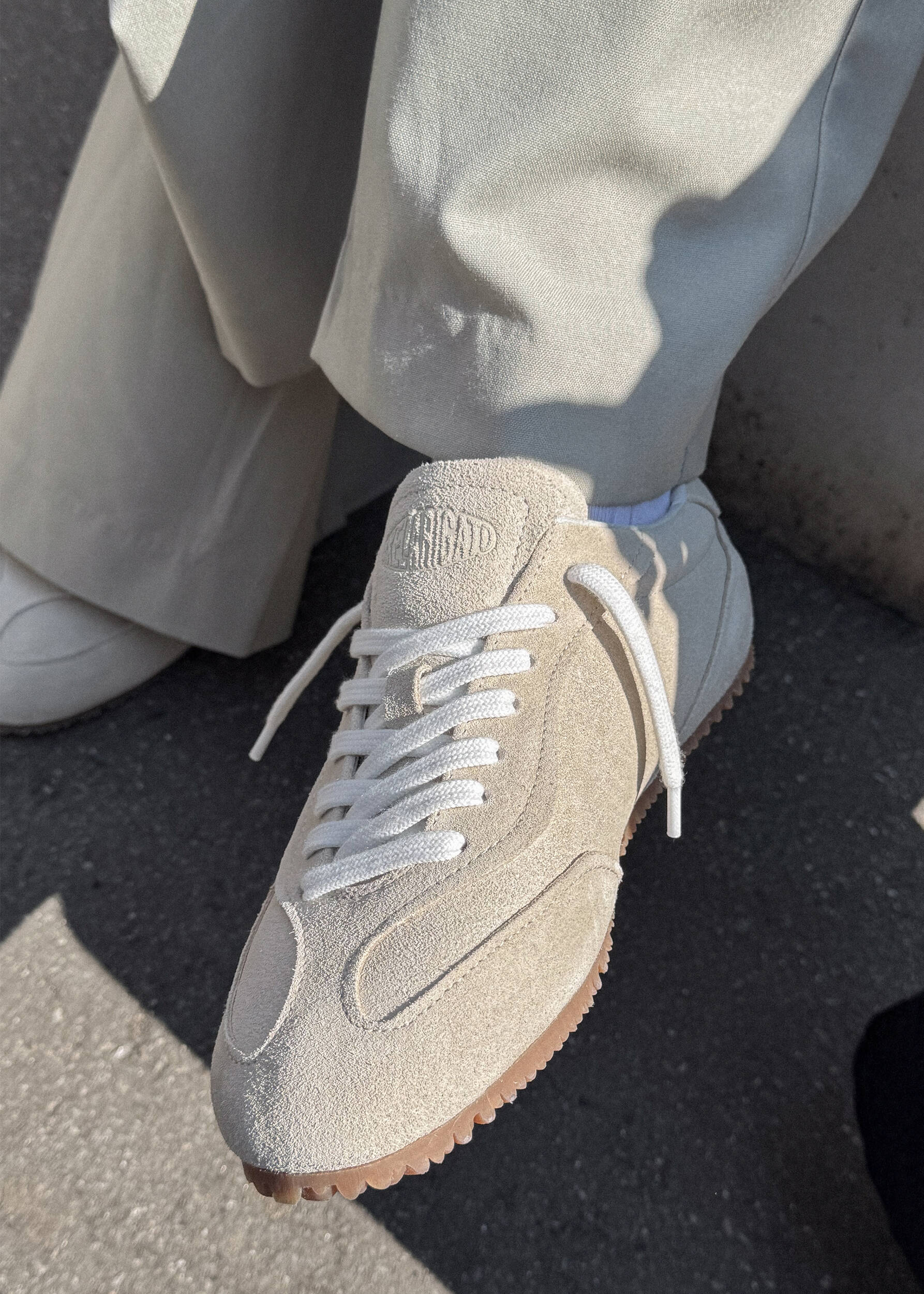 Daze Runner - Beige/Gum