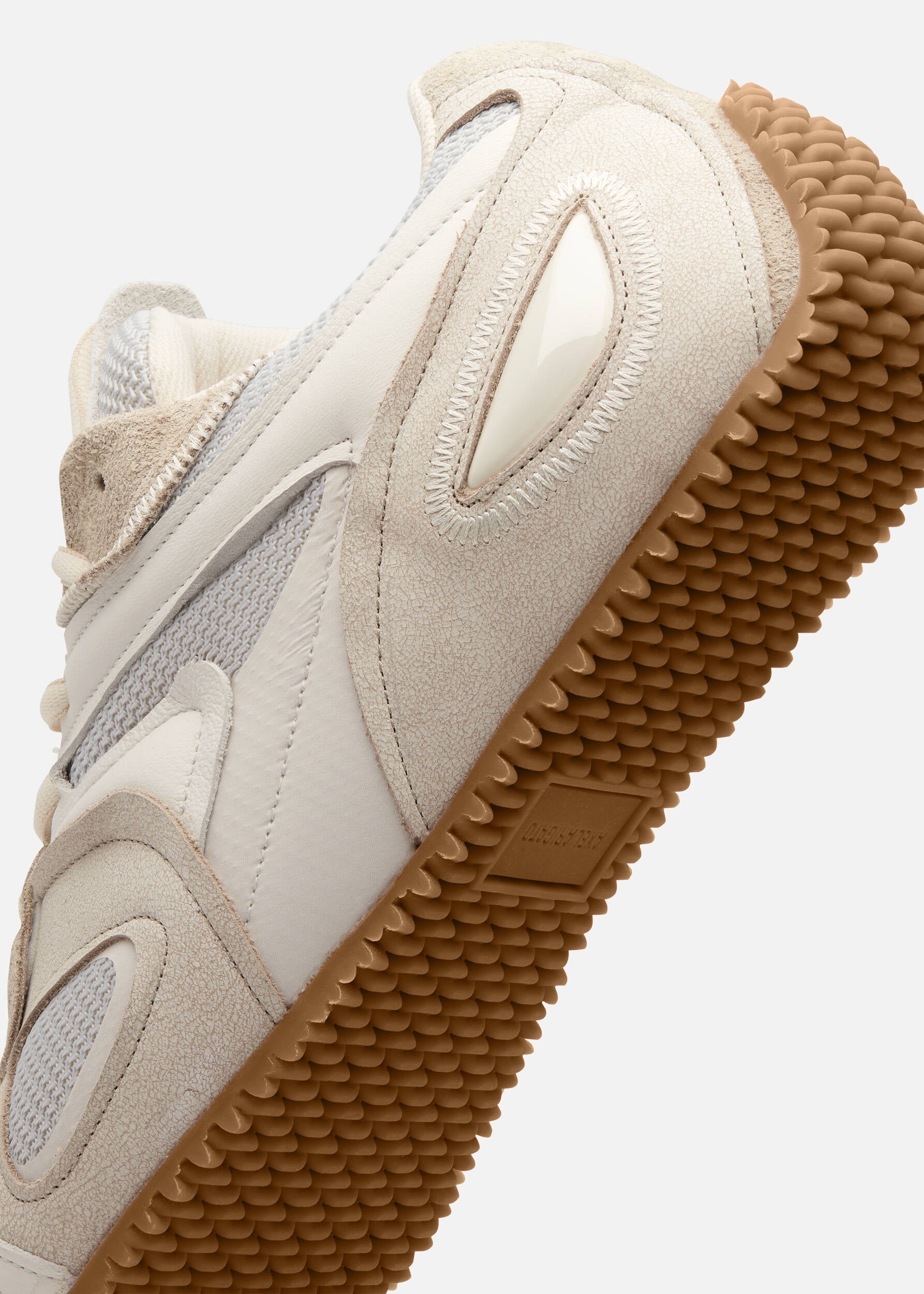 Slow Runner - Off White/Gum