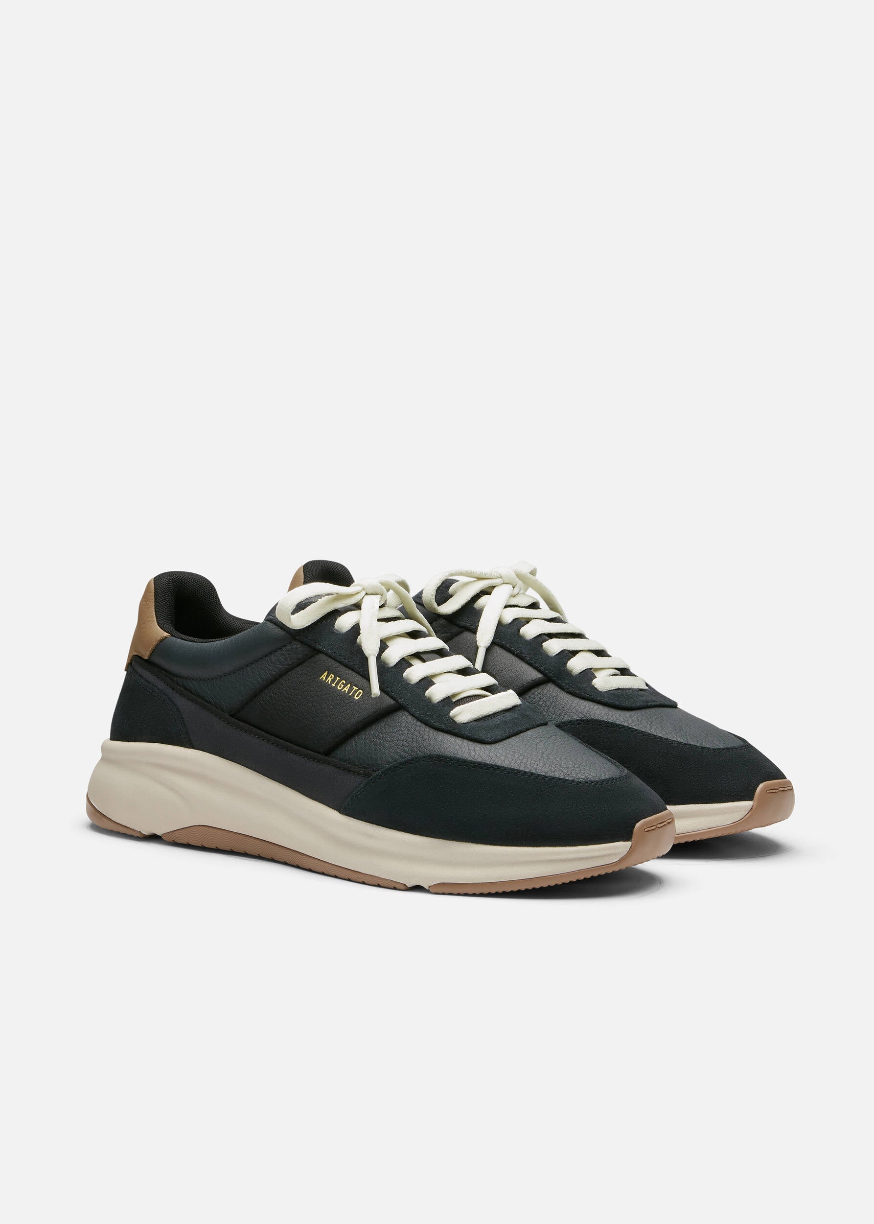 Genesis Neo Runner - Off Black/Tan