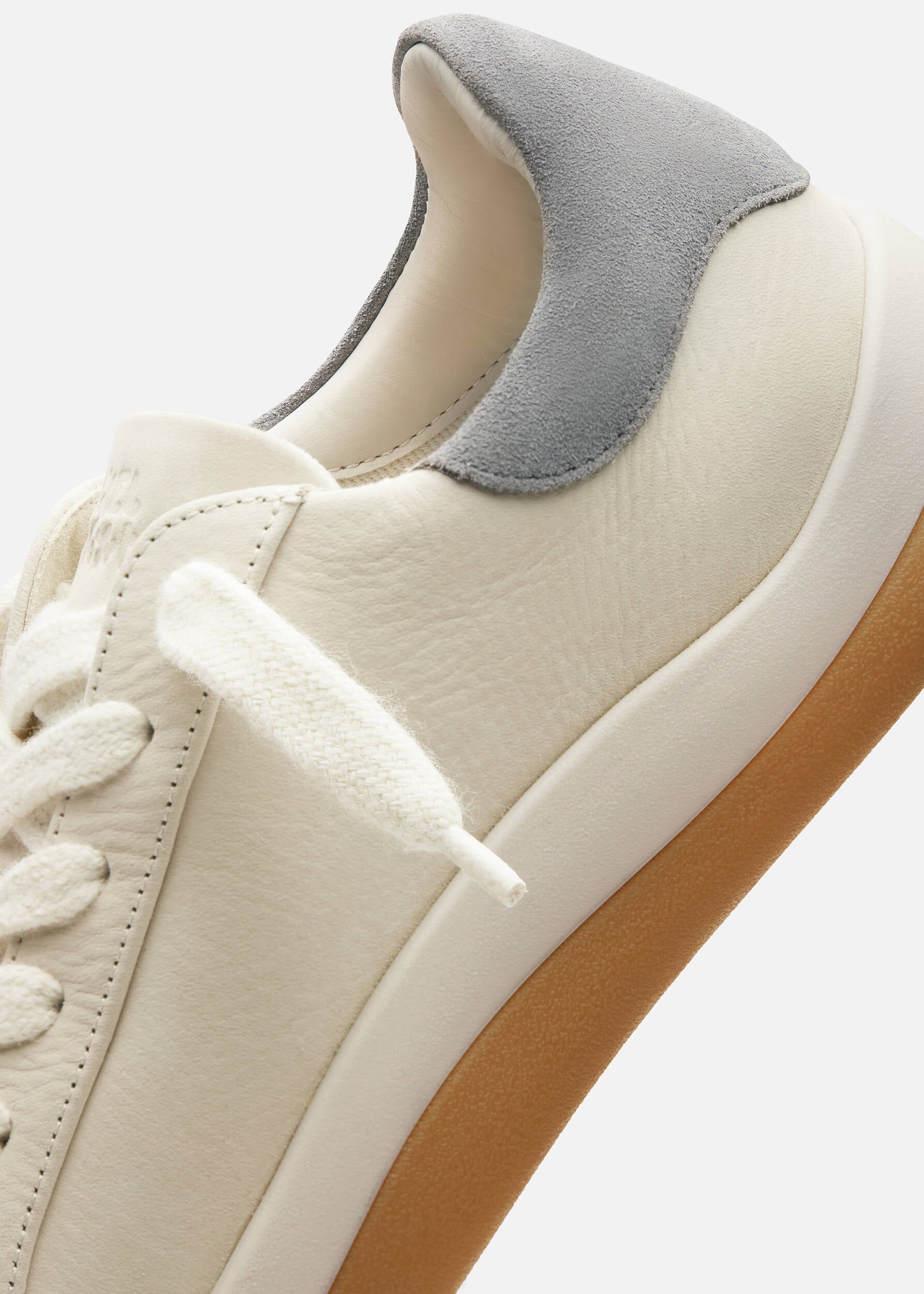 Squish Sneaker - Light Beige/Gum
