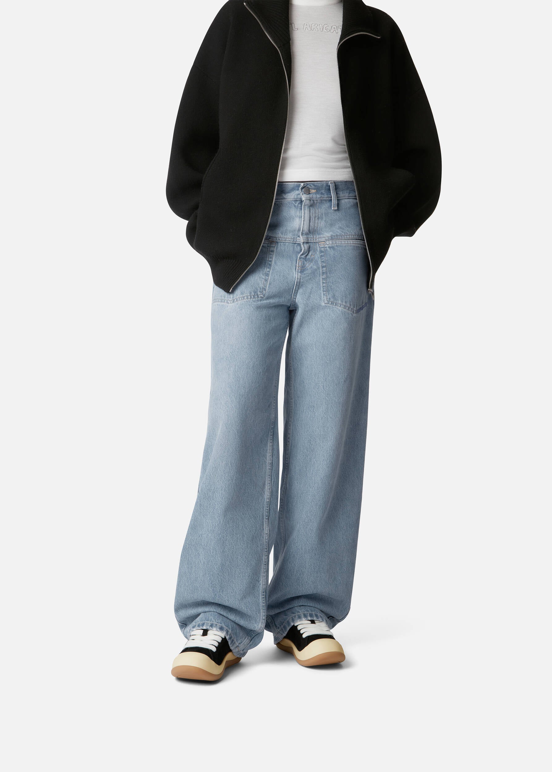 Squish Sneaker - Black/Gum
