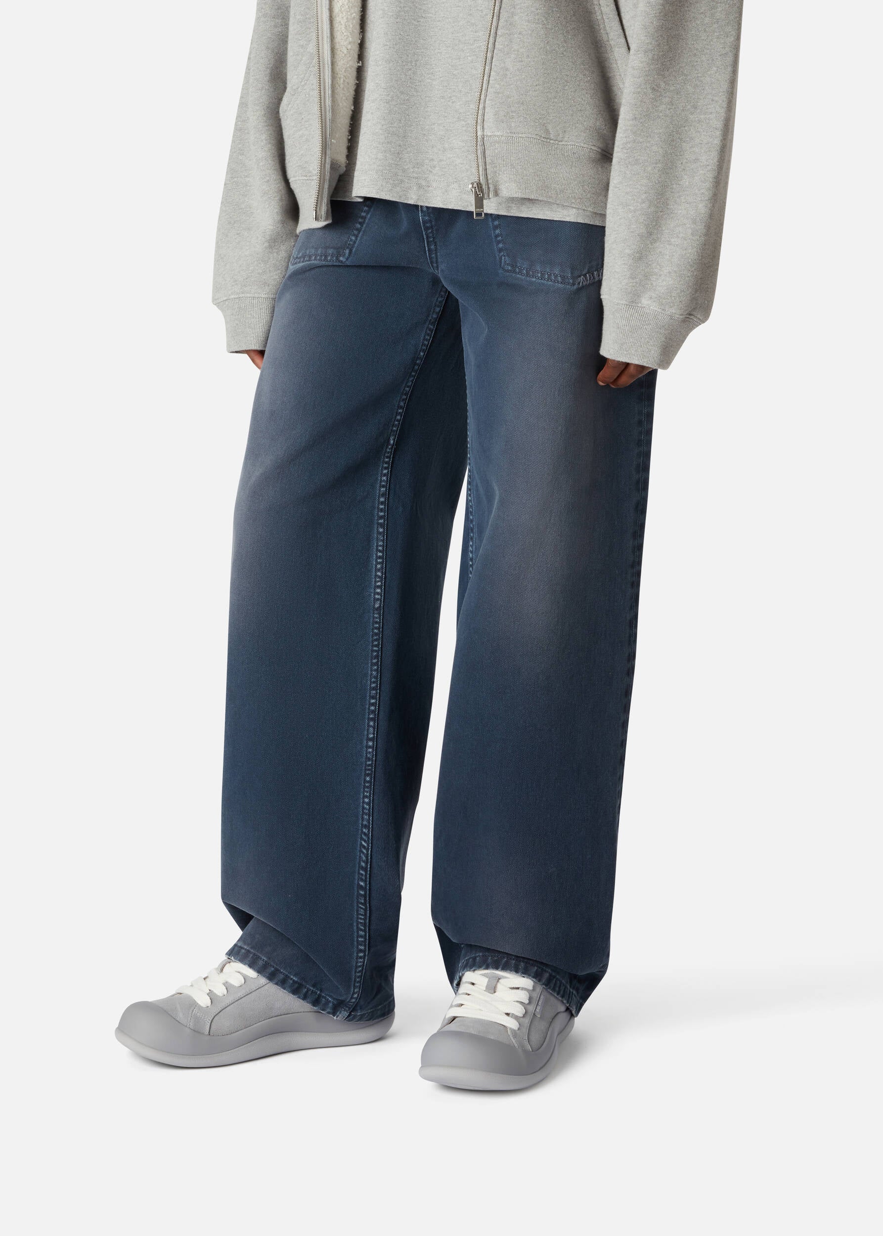 Squish Sneaker - Grey/Grey