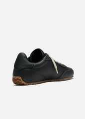 Daze Runner - Black/Gum