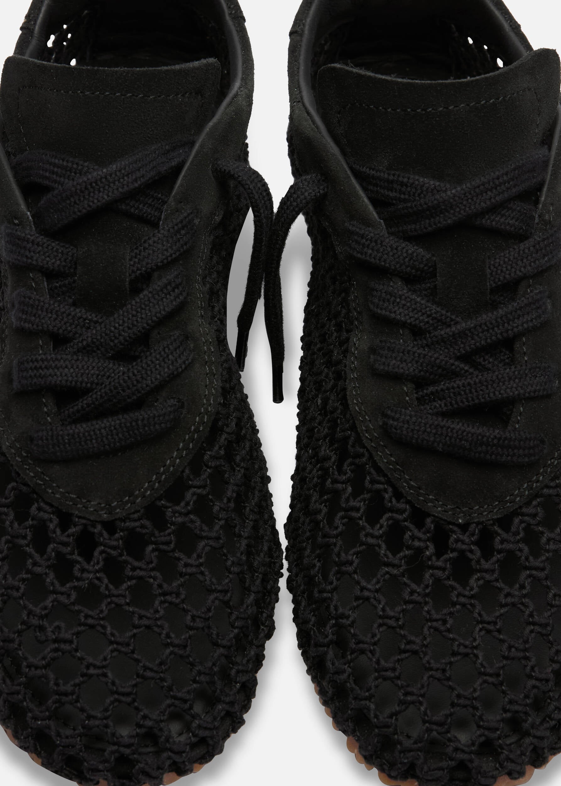 Daze Bask - Black/Light Gum