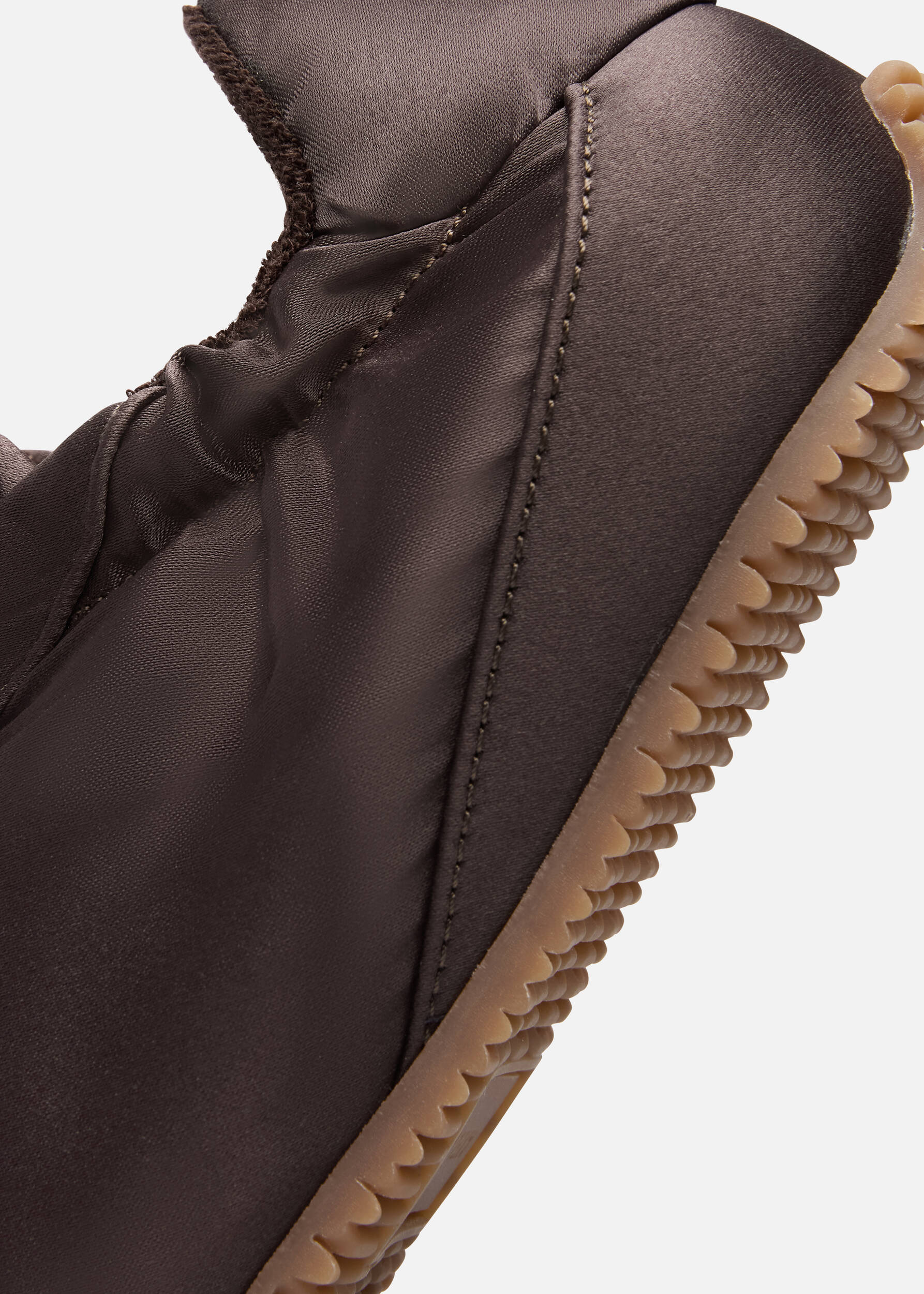 Daze Flat Runner - Dark Brown/Light Gum