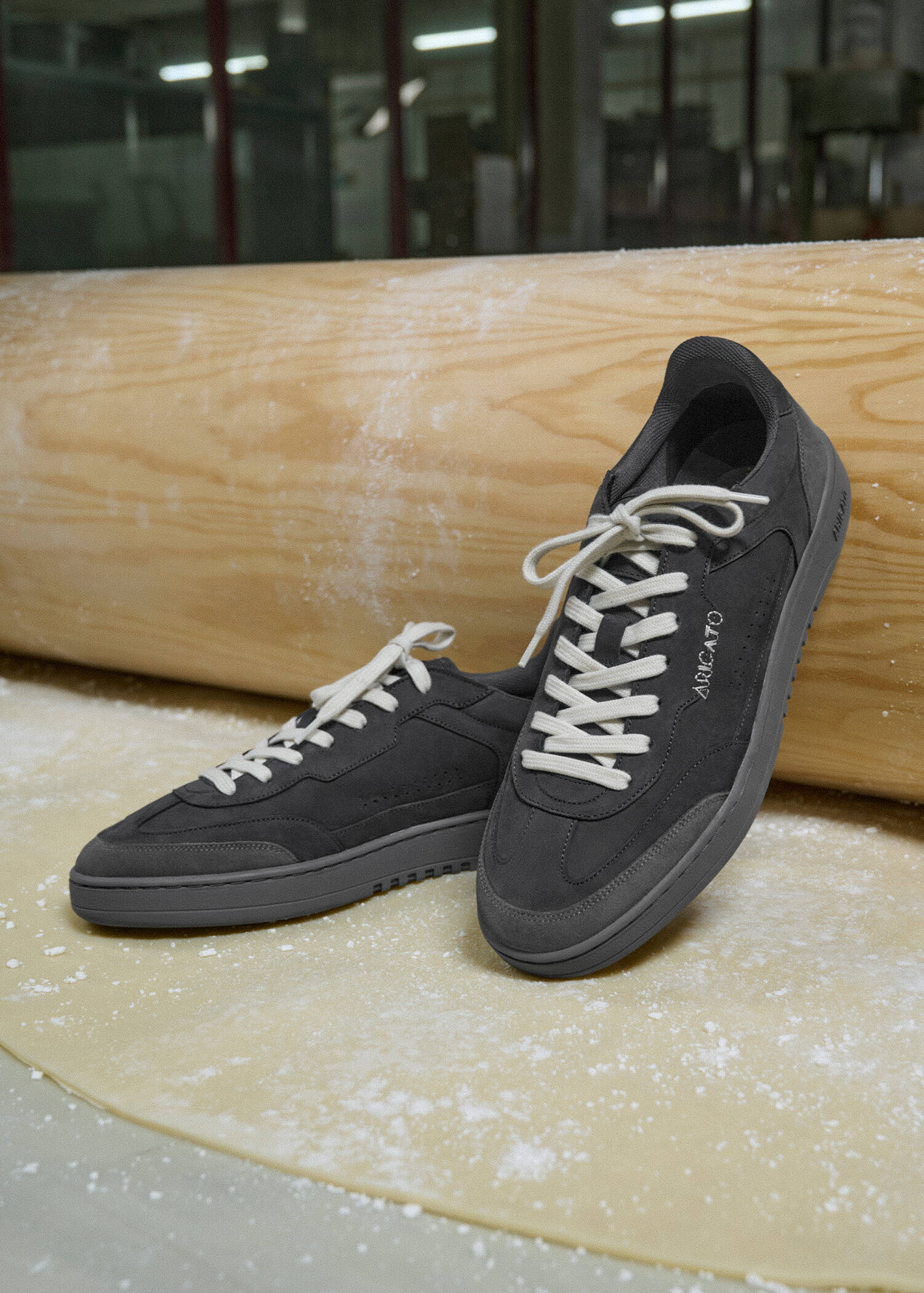 Dice T-Toe Sneaker - Off Black/Off Black
